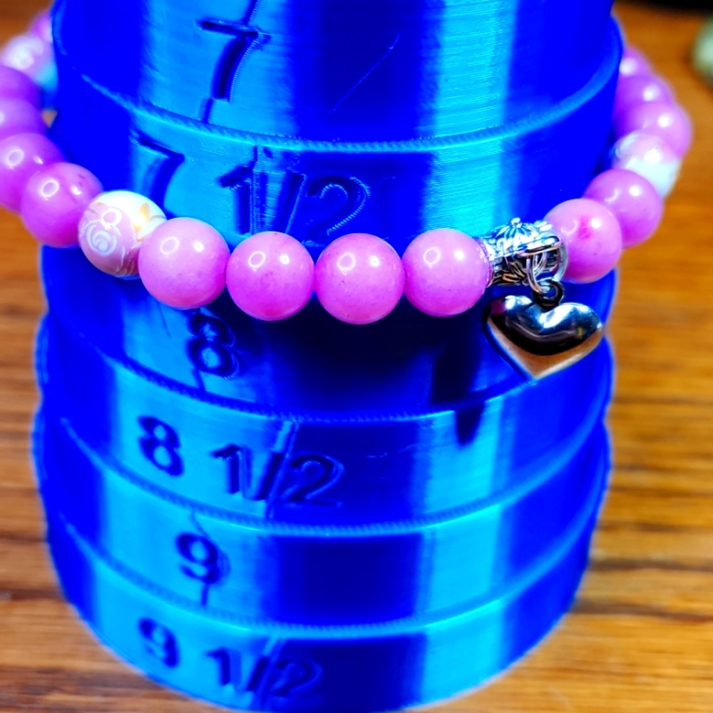NWT Magnificent Magenta Agate Gemstone Stretch Bracelet with heart charm - Picture 4 of 4